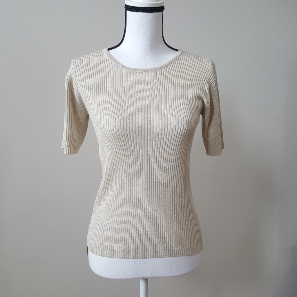 1701  Vintage Brand Country Shop Silk Ribbed Blouse